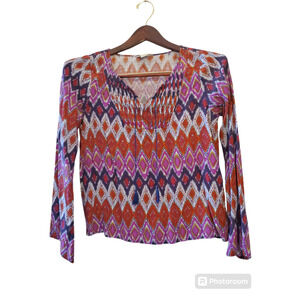 Ariat Sophia Bell Sleeve Geometric Hippie Boho 100% Rayon Peasant Top Sz M